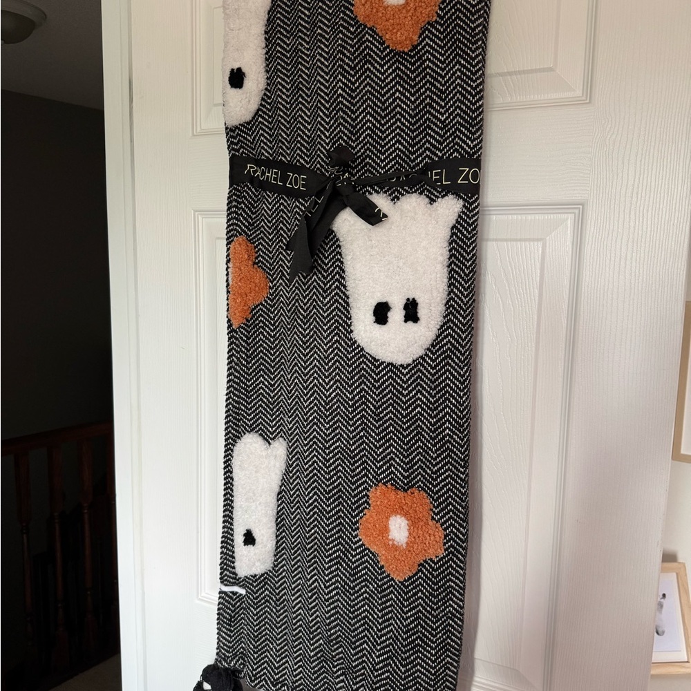 Rachel Zoe NWT Chevron VIRAL GHOST BLANKET